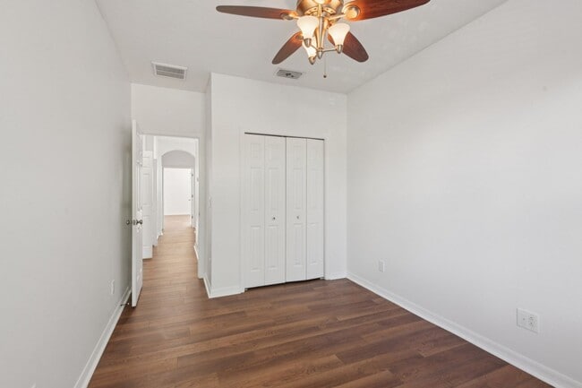 Building Photo - 12805 Avelar Manor Pl
