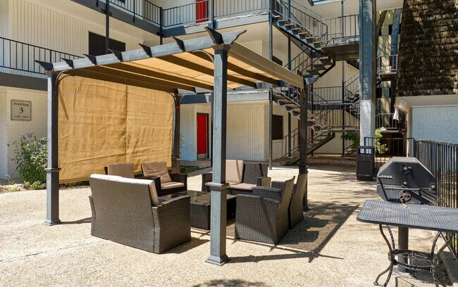 Building Photo - 500 S Congress Ave