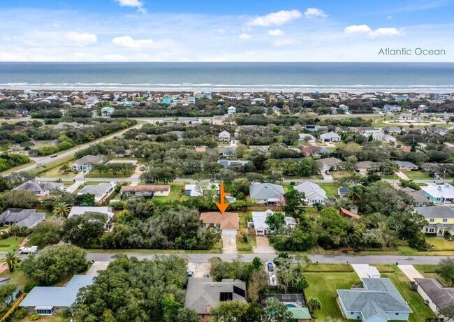 Building Photo - 5340 4th St