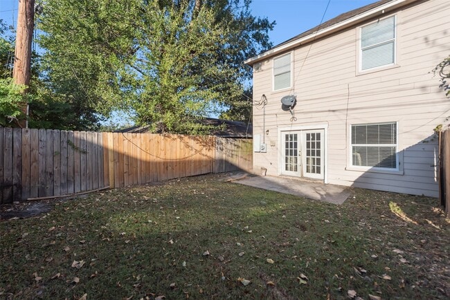 Building Photo - 6512 Nunn St