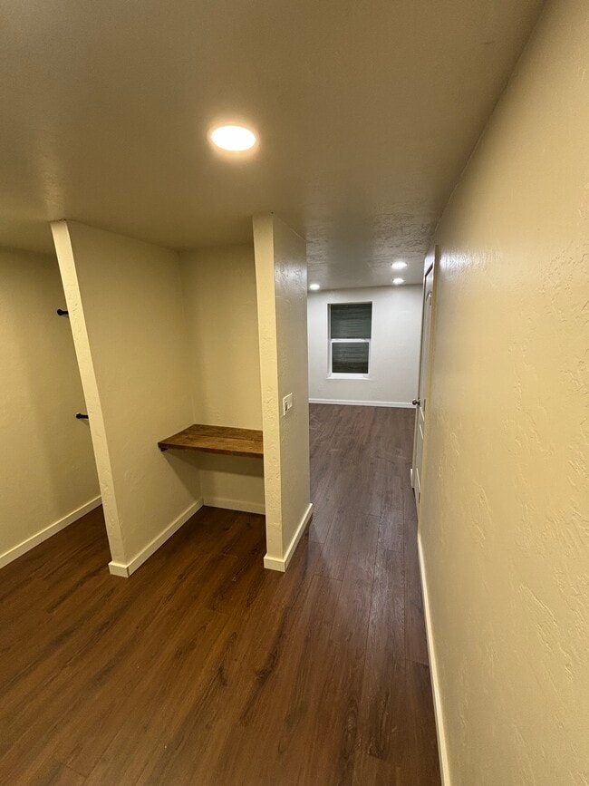 Building Photo - 1458 Cheever Ln