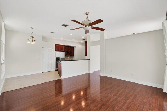 Building Photo - 9308 Lake Serena Dr
