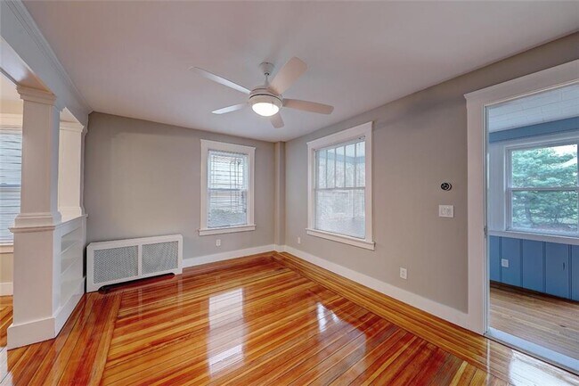 Building Photo - 167 Lafayette St