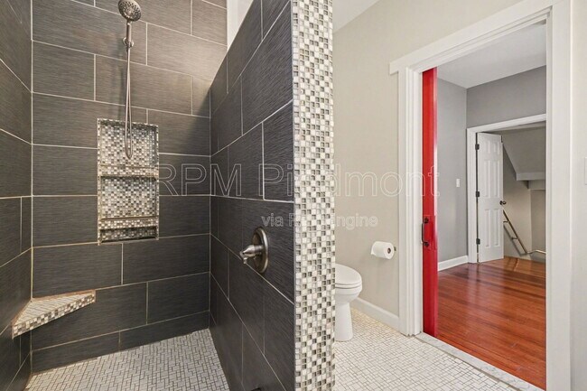 Building Photo - 751 Piedmont Ave NE