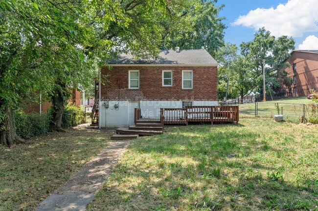 Primary Photo - 2633 Avie Dr