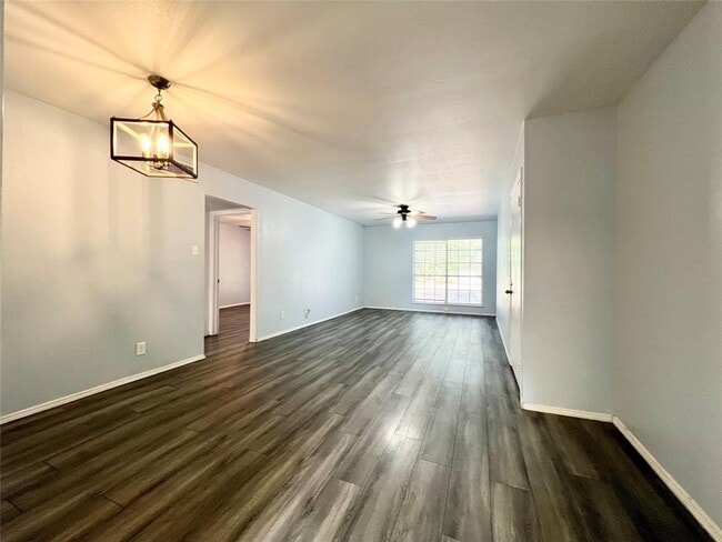 Building Photo - 1300 Eagle Lake Rd