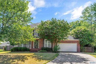 Building Photo - 115 Medicine Bend Ct