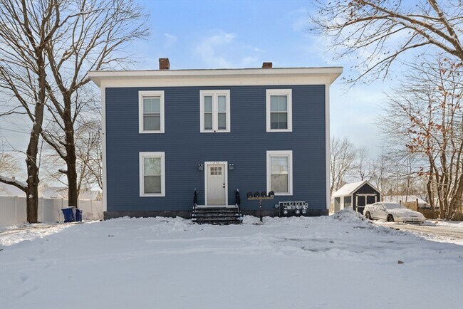 Building Photo - 275 Market St