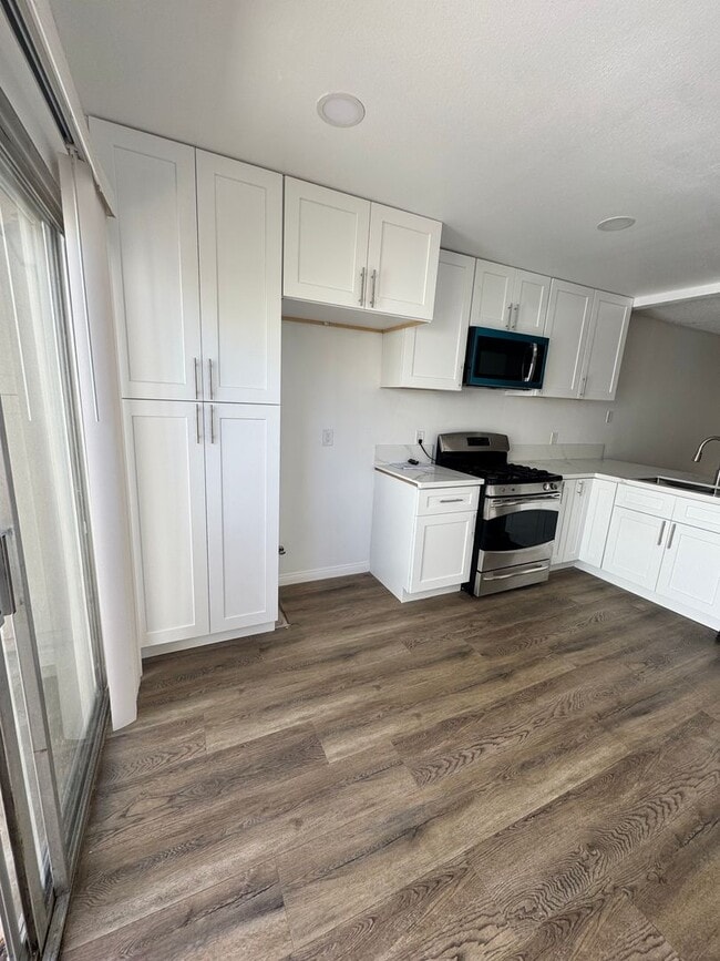 Building Photo - 17740 La Rosa Ln