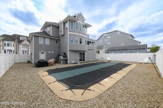 Building Photo - 42 Bay Breeze Dr