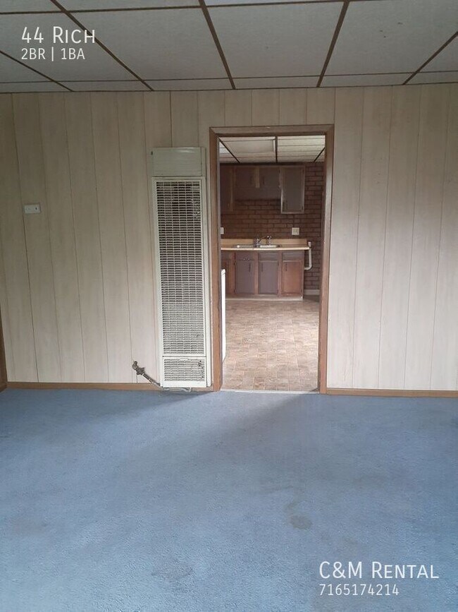 Building Photo - 44 Rich-