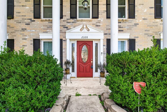 Building Photo - 2328 Colleen Dr
