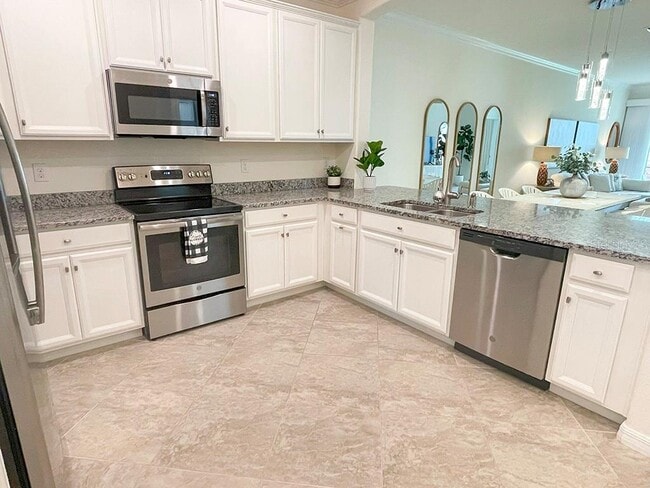 Building Photo - 9893 Haze Dr