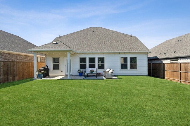 Building Photo - 112 Kirwin Dr
