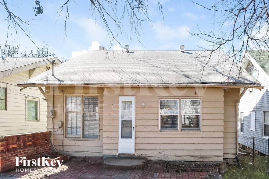 Building Photo - 1723 S Crescent Ave