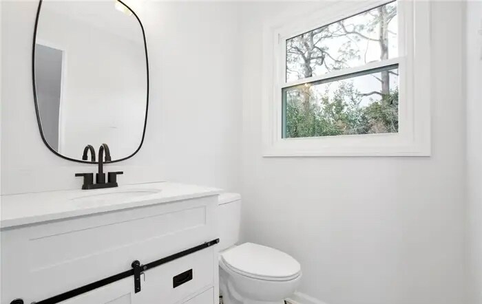 Building Photo - 2710 Fordham Dr