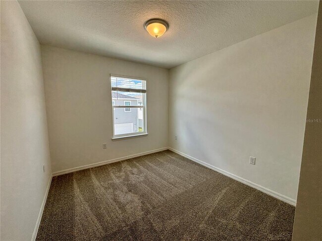 Building Photo - 11451 Harborview St