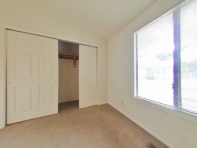 Building Photo - WINTER SPECIAL ~ $1,105  OFF FIRST MONTH RENT