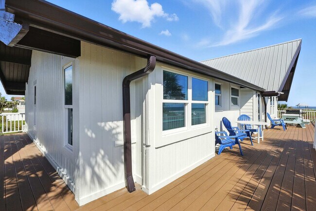 Building Photo - 62 Ocean St