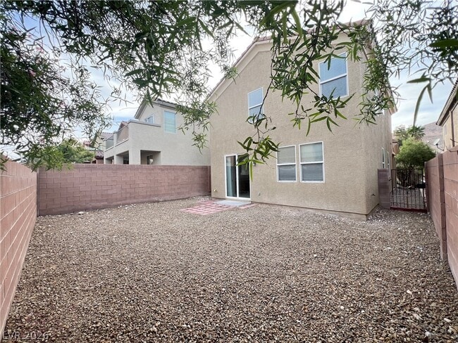 Building Photo - 428 Redruth Dr