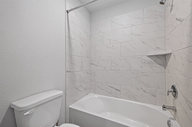 Building Photo - 8304 Bristlecone Pne Wy