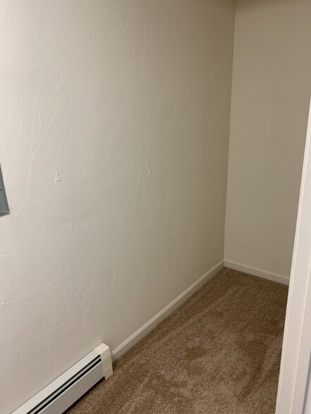 Building Photo - 220 Providence Rd