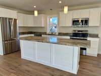 Building Photo - 48 Cedar St