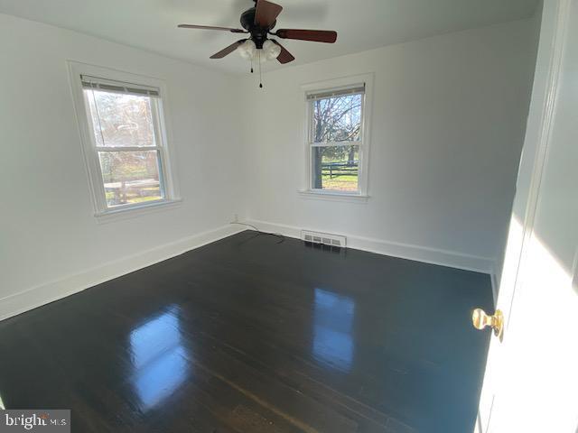 Building Photo - 17 Summerville Rd