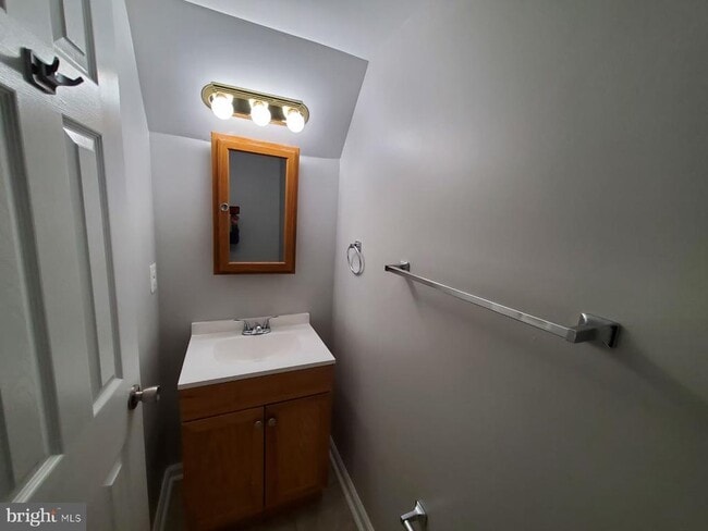 Building Photo - 8036 Pantano Pl