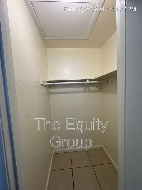 Building Photo - 624 N Garden St