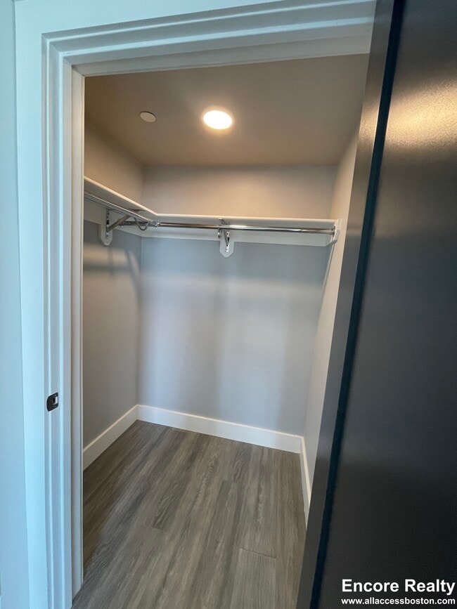 Building Photo - 365 Western Ave