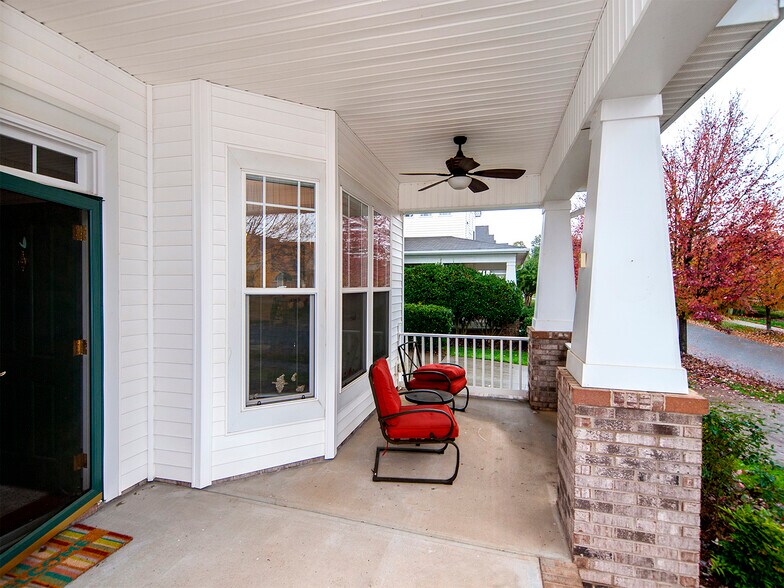 Building Photo - 7819 Chaddsley Dr