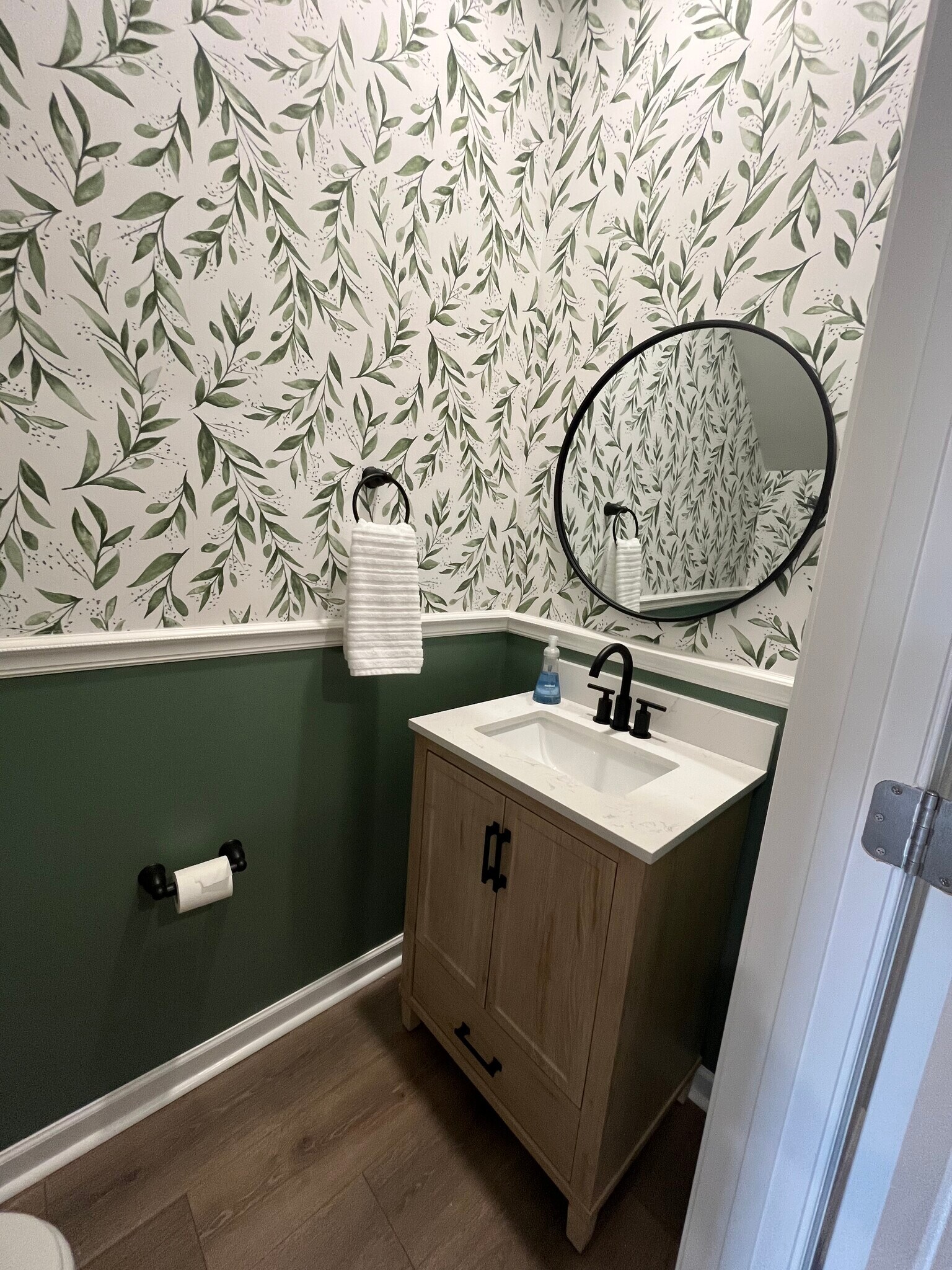 Downstairs Half-bathroom - 223 Catherine Ln