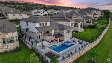 Building Photo - 402 San Donato Dr