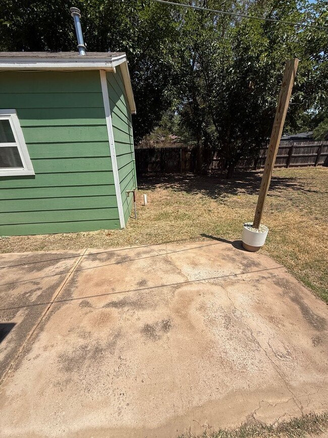 Building Photo - Pre Leasing for Fall 2026! 3/2 in Tech Terrace