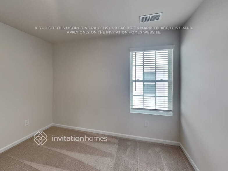 Building Photo - 5116 Spring Breeze Blvd