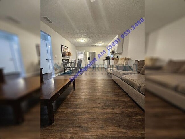 Building Photo - Available for immediate move in