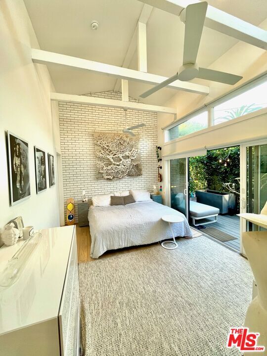 Building Photo - 3159 Hutchison Ave