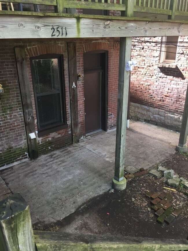 Building Photo - 2511-2513-2513 S 9th St