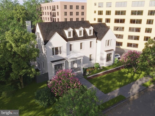 Building Photo - 3503 Albemarle St NW