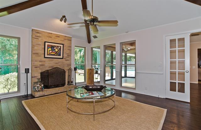Building Photo - 15520 Bay Point Dr