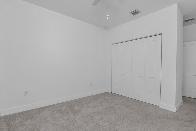 Building Photo - 26410 Coco Cay Cir