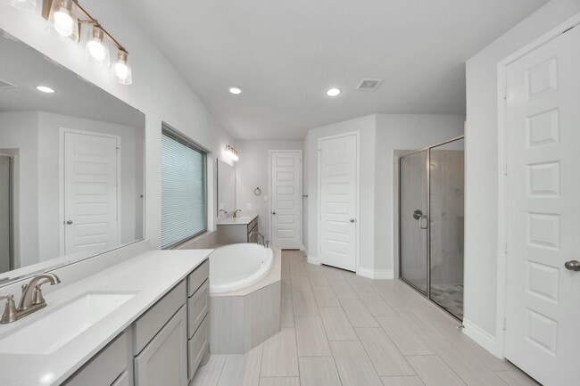 Building Photo - 28907 Ridge Valley Ct