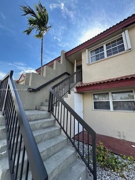 Primary Photo - 12990 SW 63rd Ter
