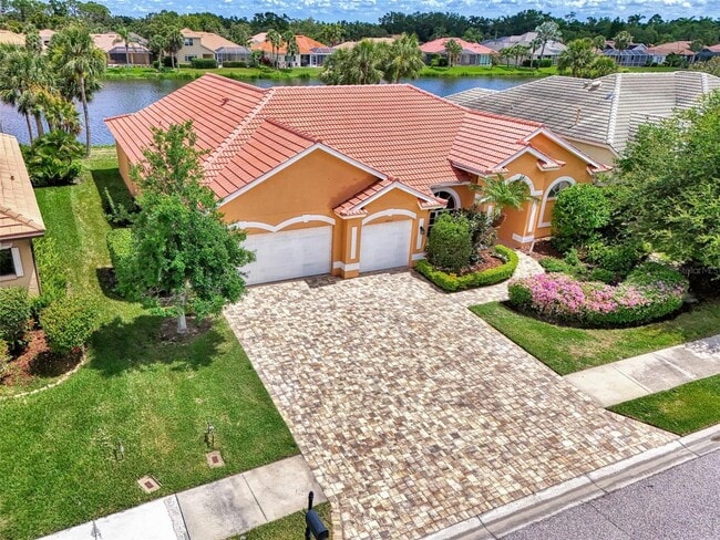 Building Photo - 4957 Sabal Lake Cir