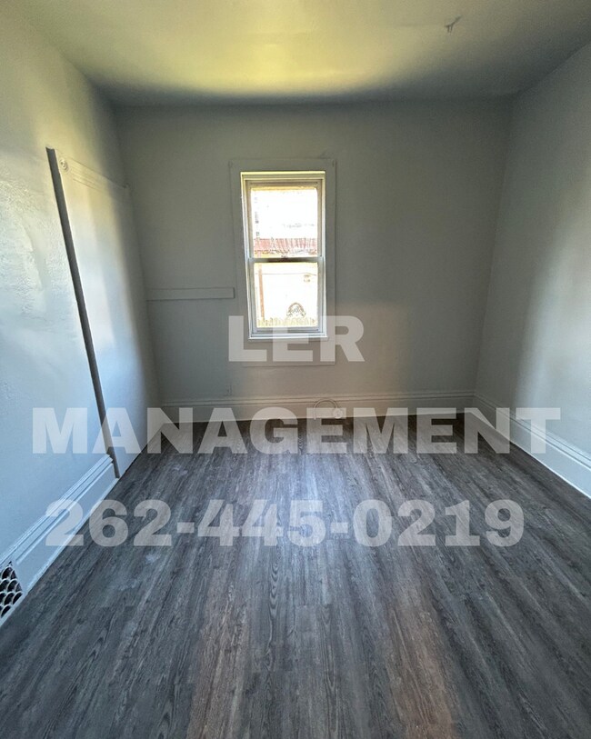 Building Photo - 6745 14th Ave