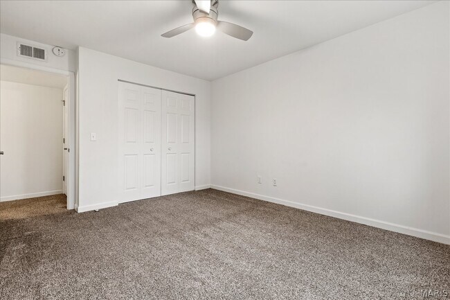 Building Photo - 1722 Gascony Parc Dr