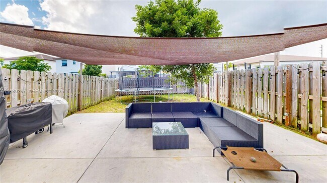 Building Photo - 24902 SW 107th Ave