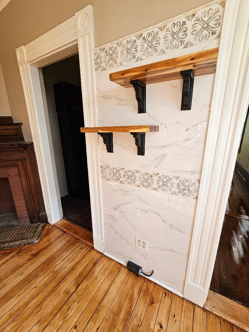 Building Photo - 764 Rock St