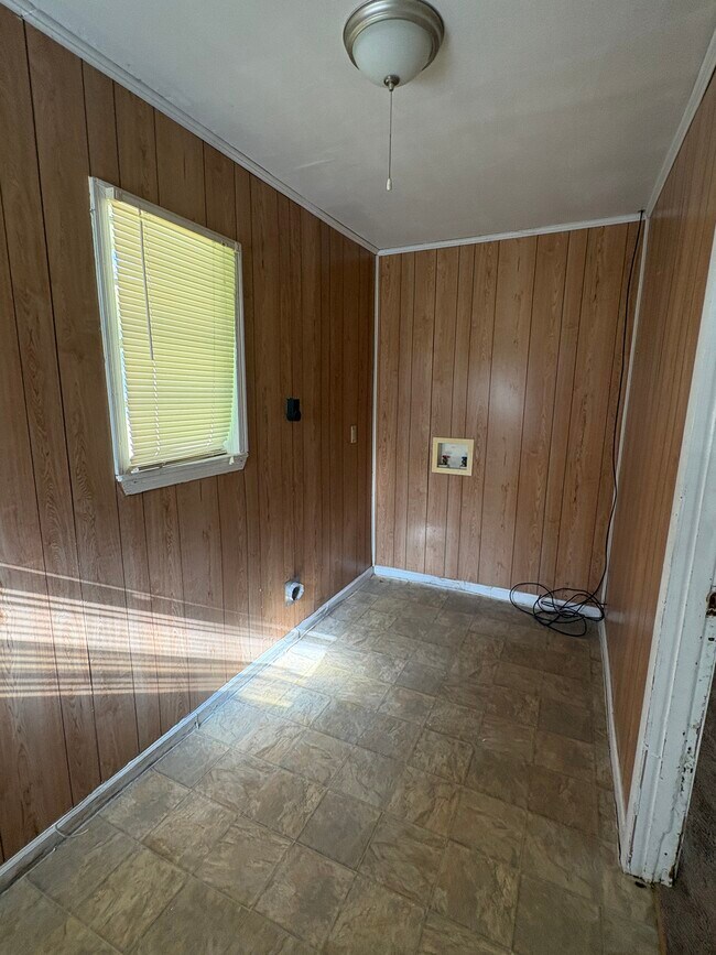 Building Photo - 3264 Hackberry Ln